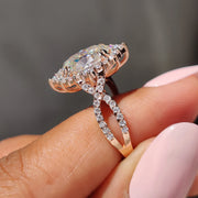 Vintage Engagement Ring In Oval Cut Moissanite