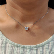 Round Cut Pendant With Simple Solitaire Style