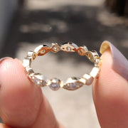 Milgrain wedding band in Yellow Gold