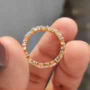 Zig Zag Band Featuring Emerald and Round Diamond