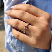 Eternity Wedding Band In Round Cut Paper Clip Link Setting